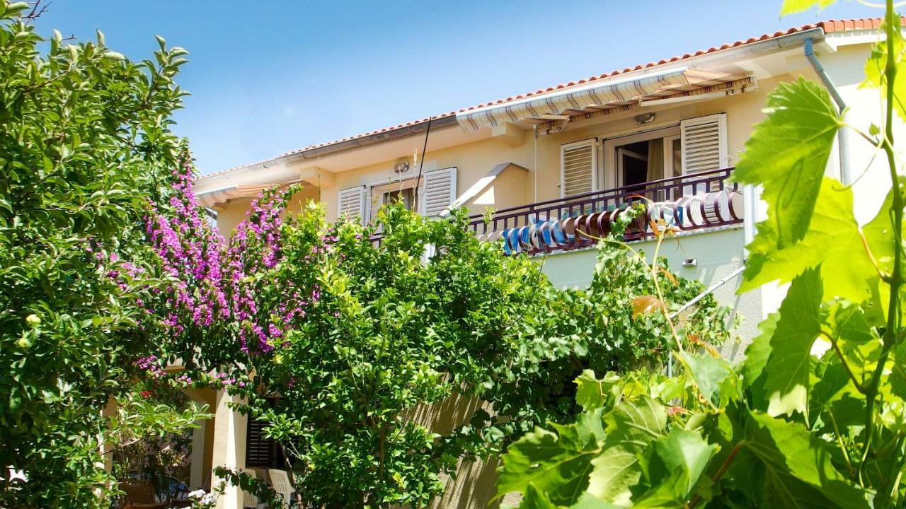 Adria Arba Apartments Rab Town Eksteriør billede